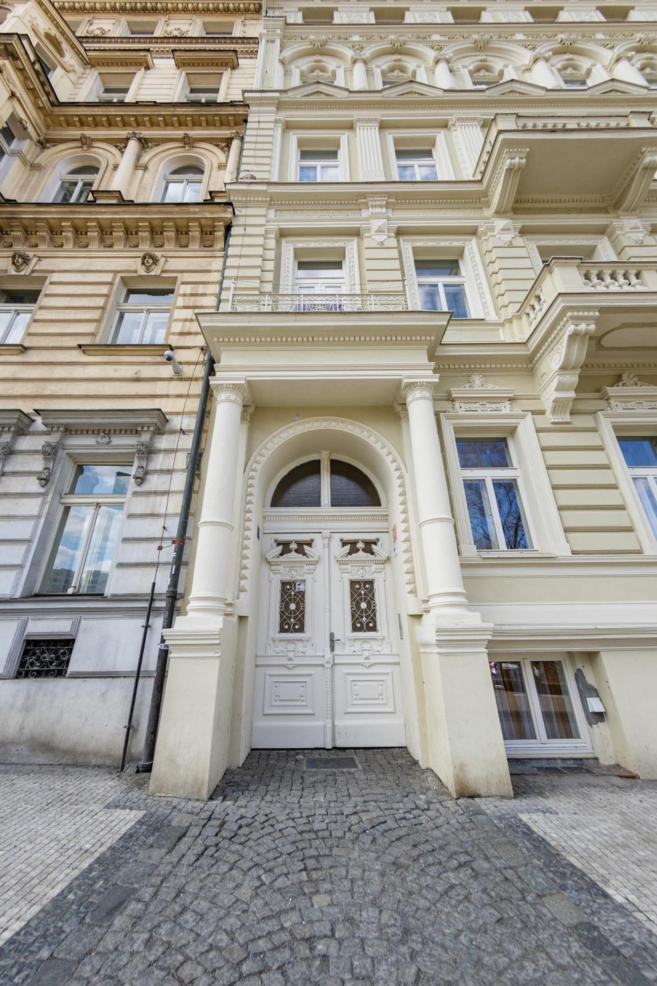 Wenceslas Square Apartment Prague Ngoại thất bức ảnh