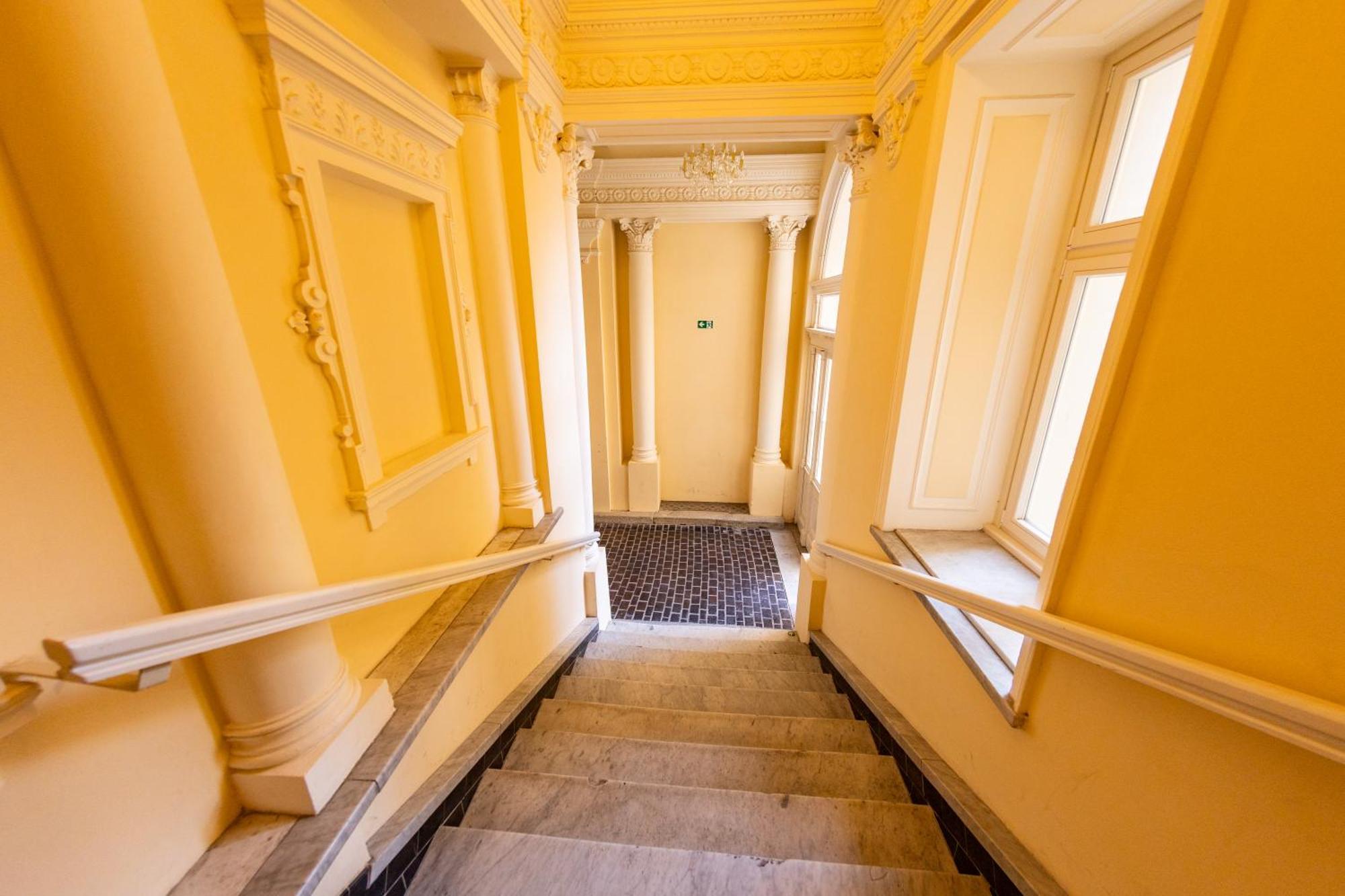 Wenceslas Square Apartment Prague Ngoại thất bức ảnh