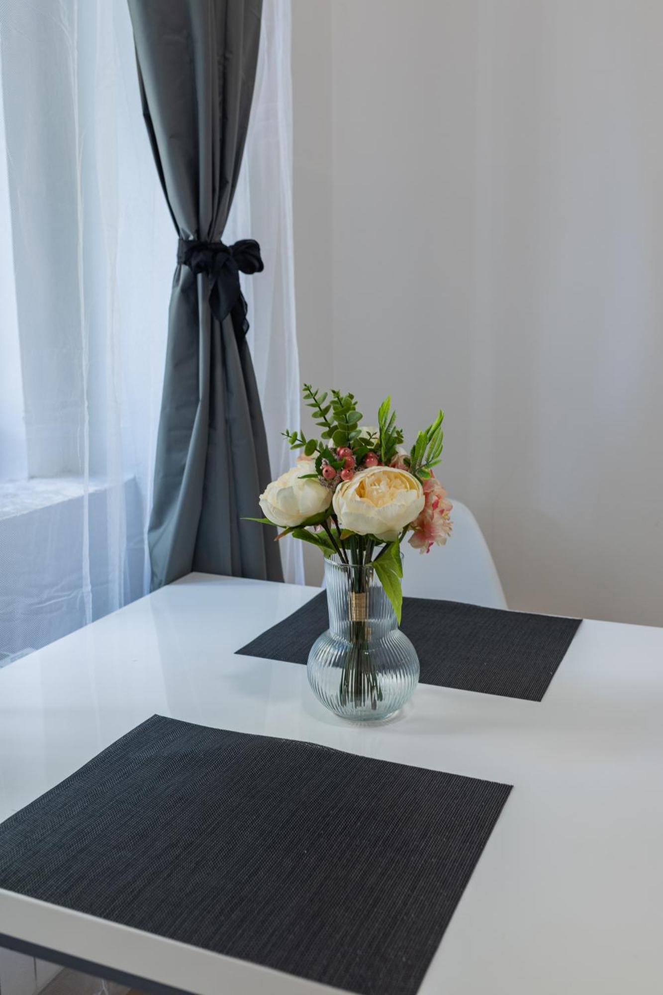 Wenceslas Square Apartment Prague Ngoại thất bức ảnh